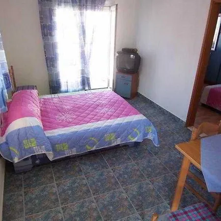 Ana I Zlatko Hotel 3*