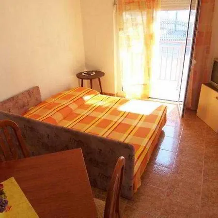 Ana I Zlatko 3* Hvar Town